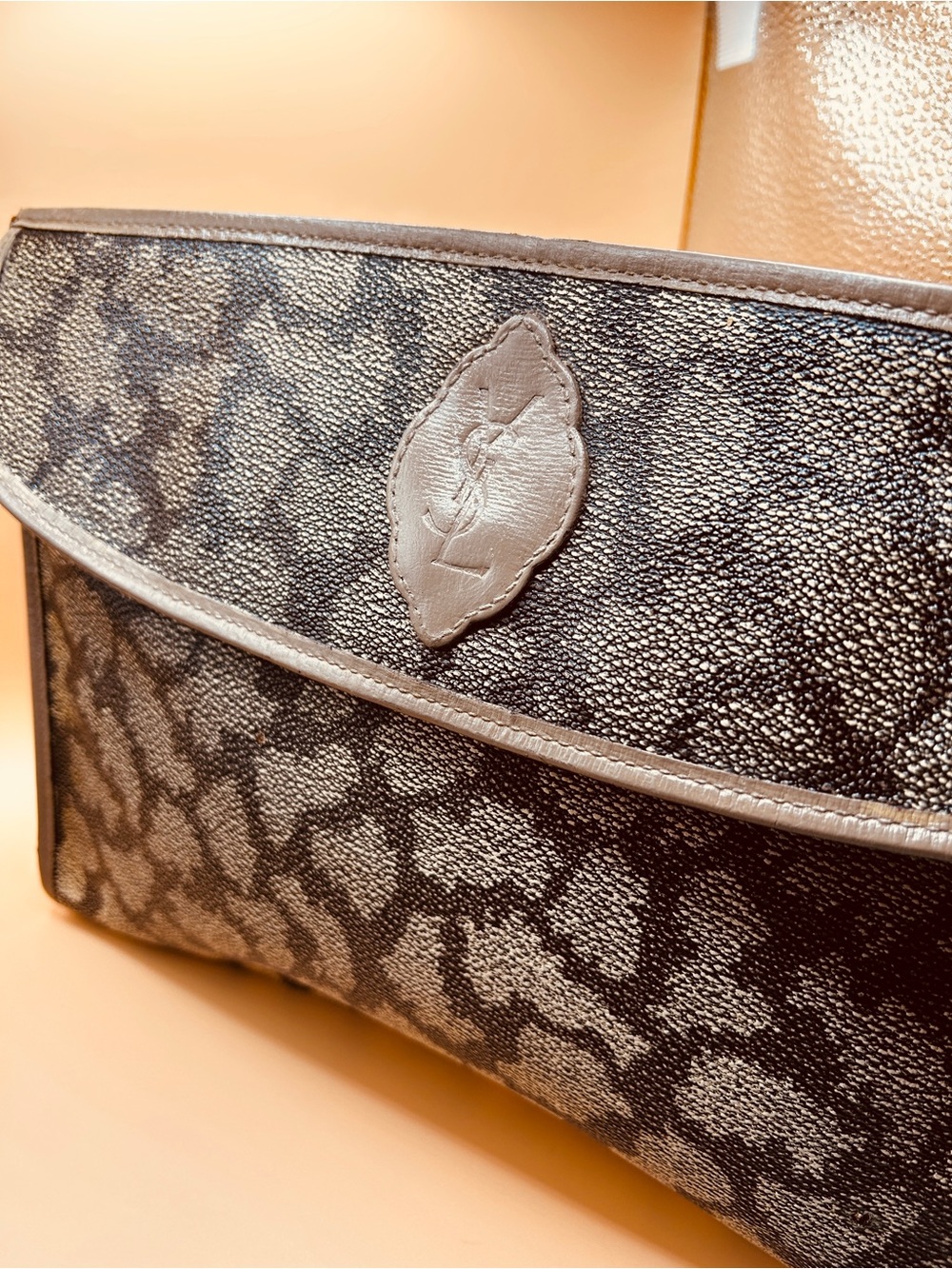 Vintage Yves St Laurent Giraffe Print Envelope Clutch GC